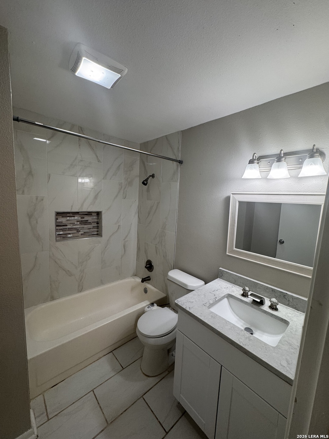 9426 Valley Bend San Antonio TX 78250