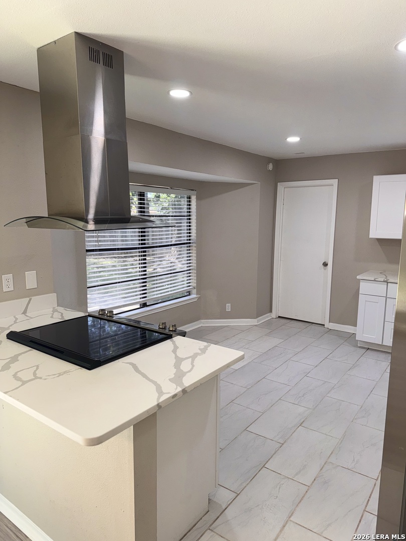 9426 Valley Bend San Antonio TX 78250
