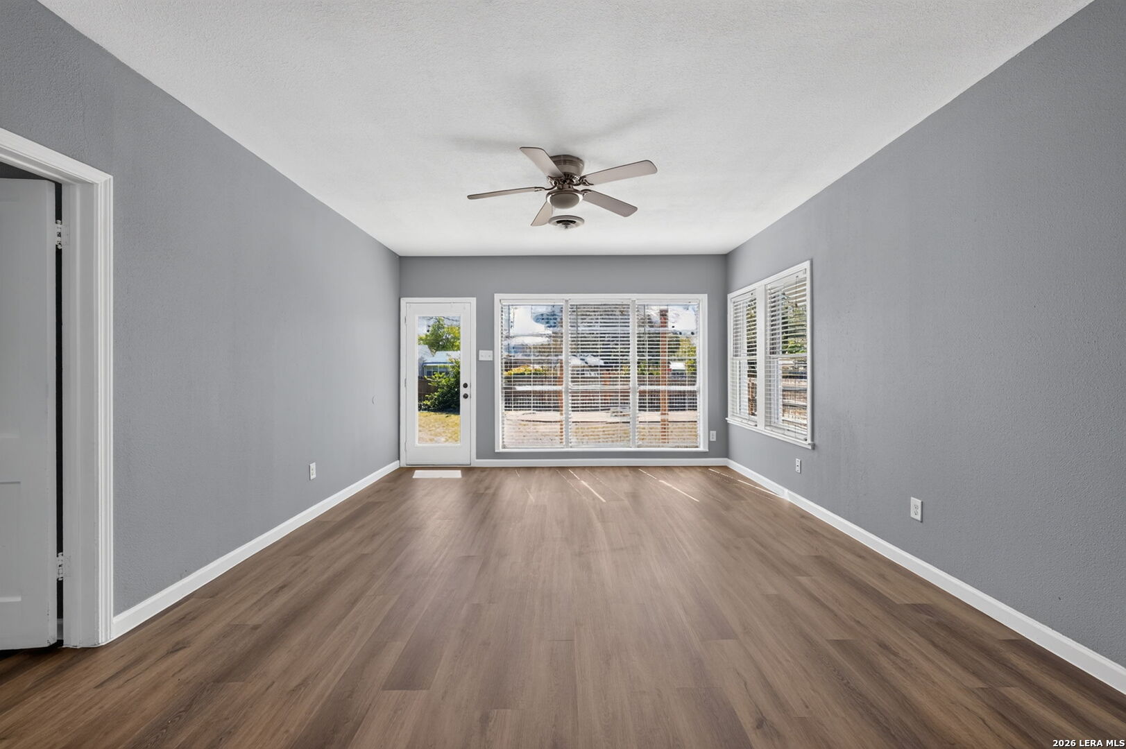 703 E Krezdorn Street Seguin TX 78155