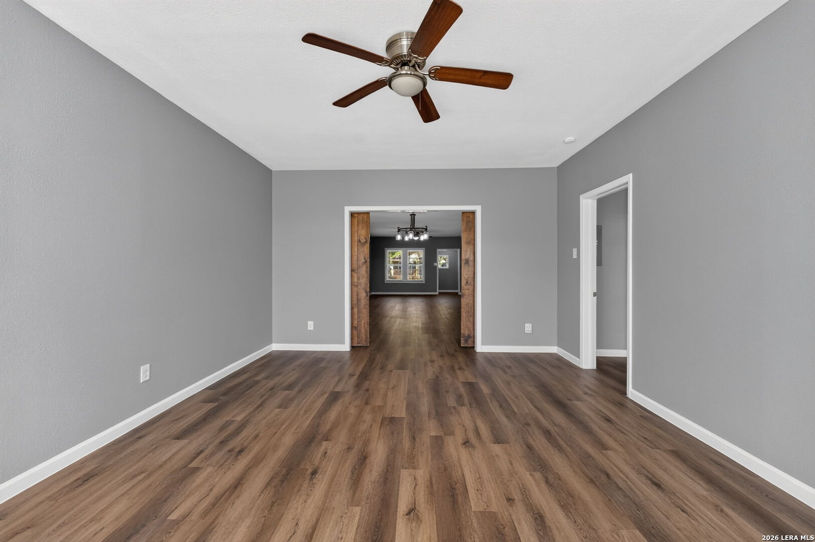 703 E Krezdorn Street Seguin TX 78155