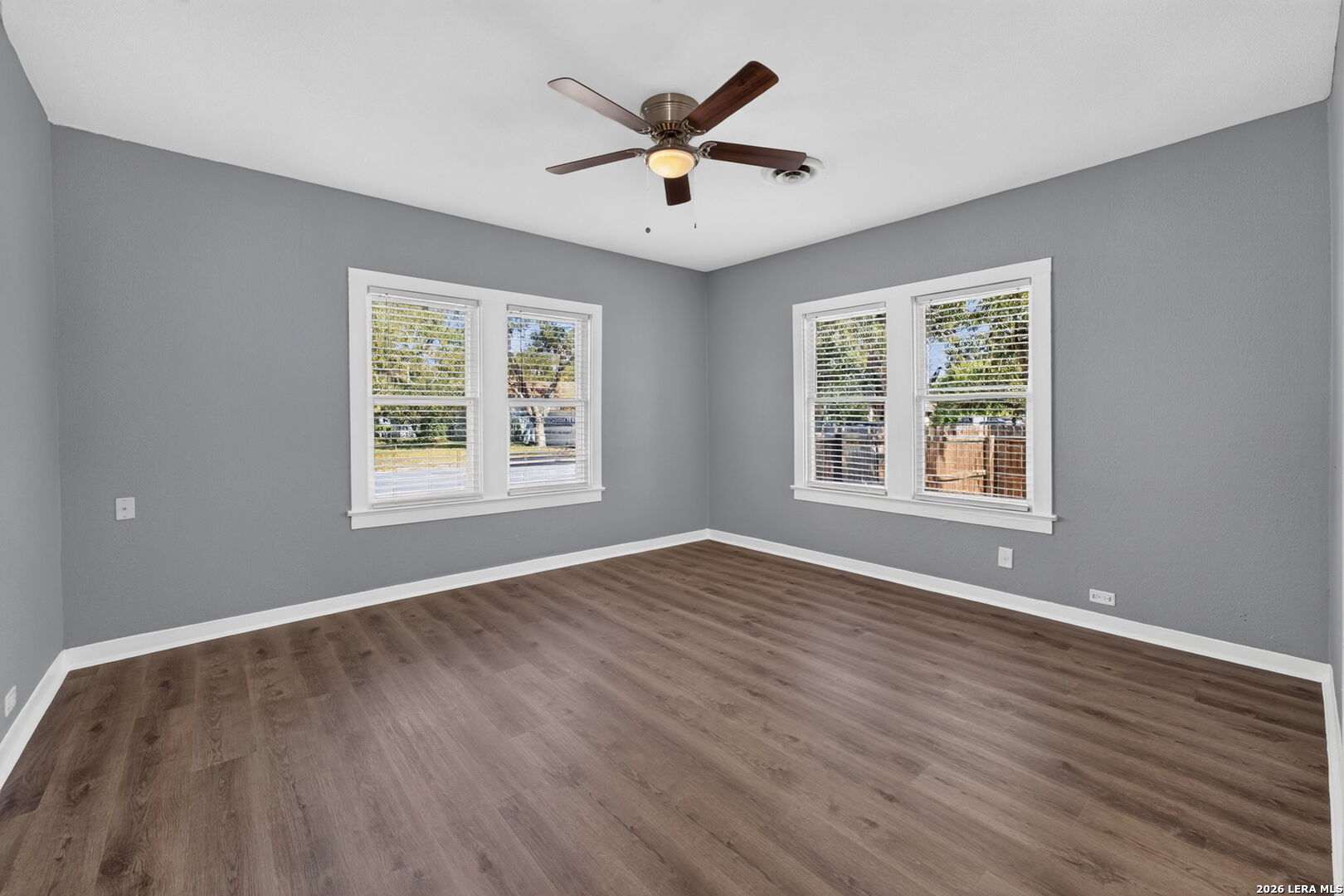 703 E Krezdorn Street Seguin TX 78155