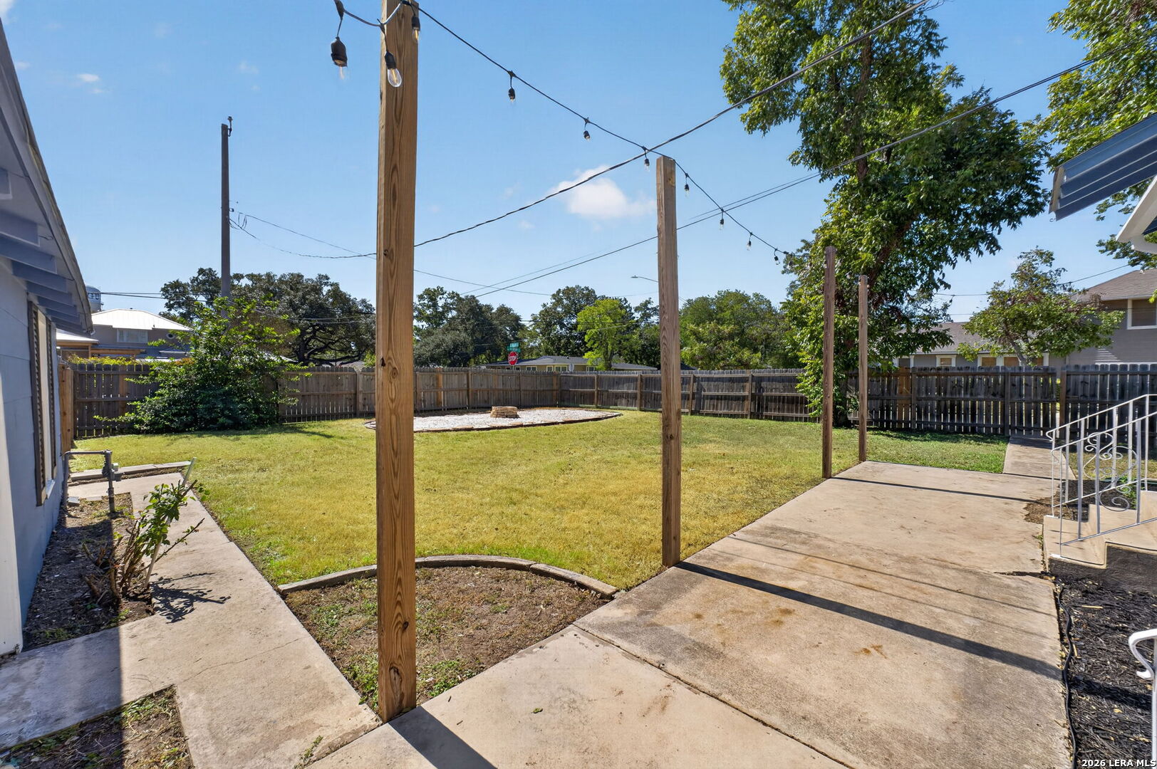 703 E Krezdorn Street Seguin TX 78155