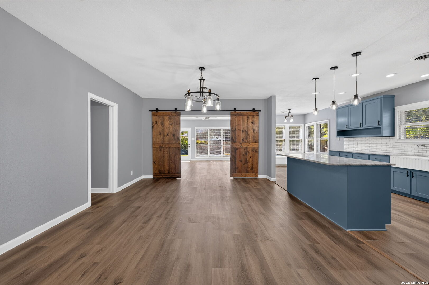 703 E Krezdorn Street Seguin TX 78155