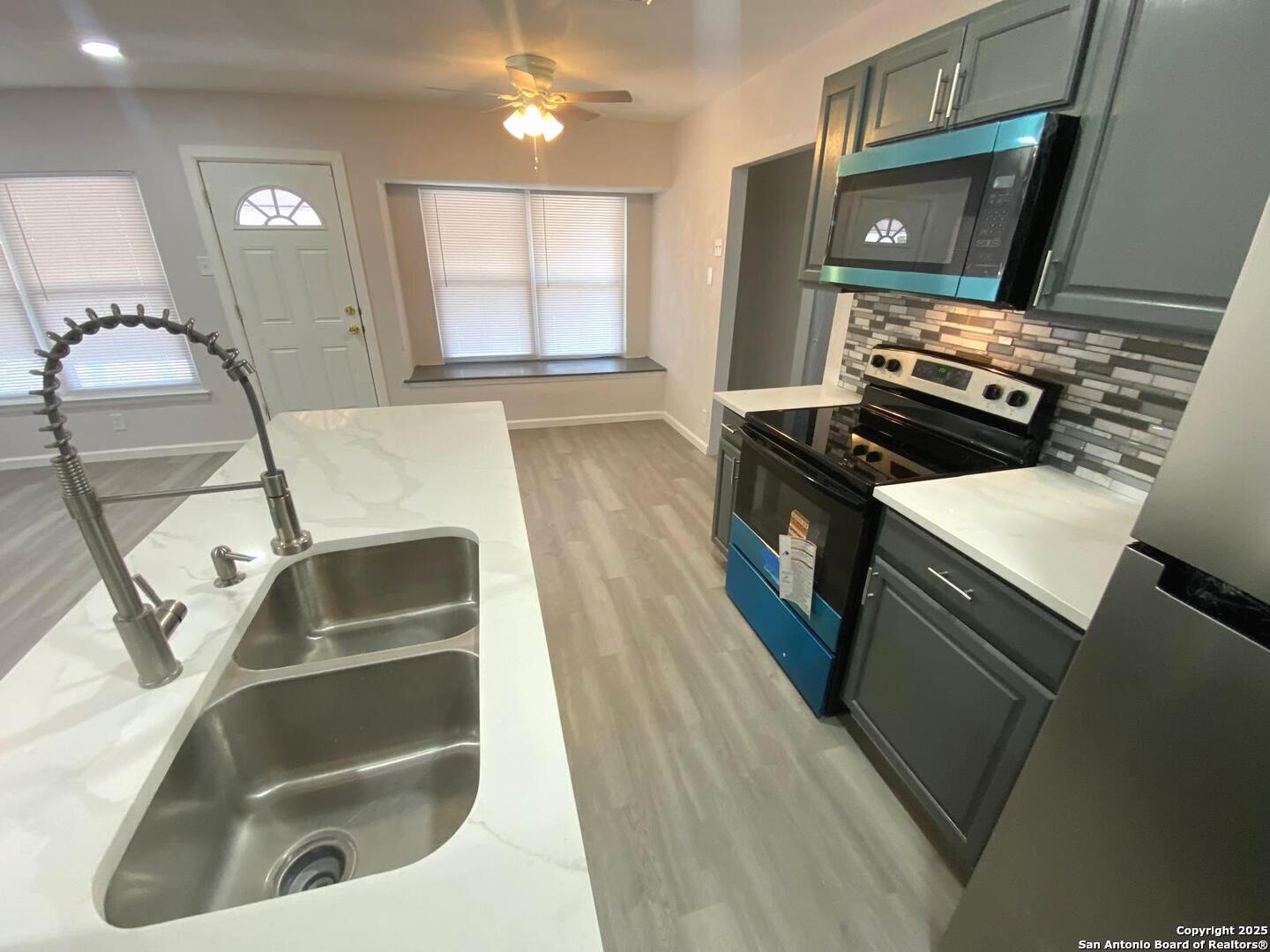 5526 Ghost Hawk San Antonio TX 78242