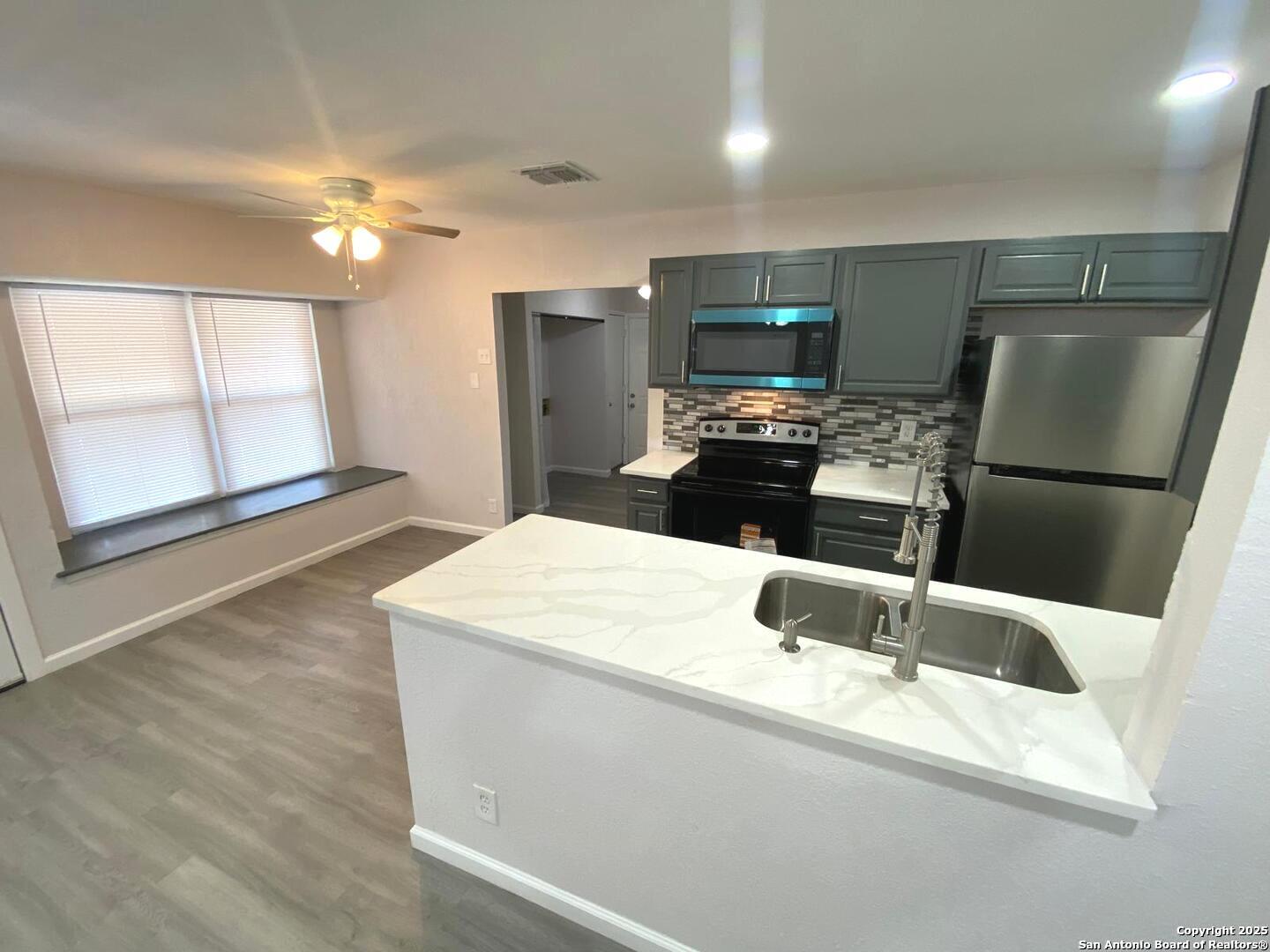 5526 Ghost Hawk San Antonio TX 78242