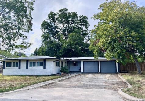 1303 Mockingbird Lane Seguin TX 78155