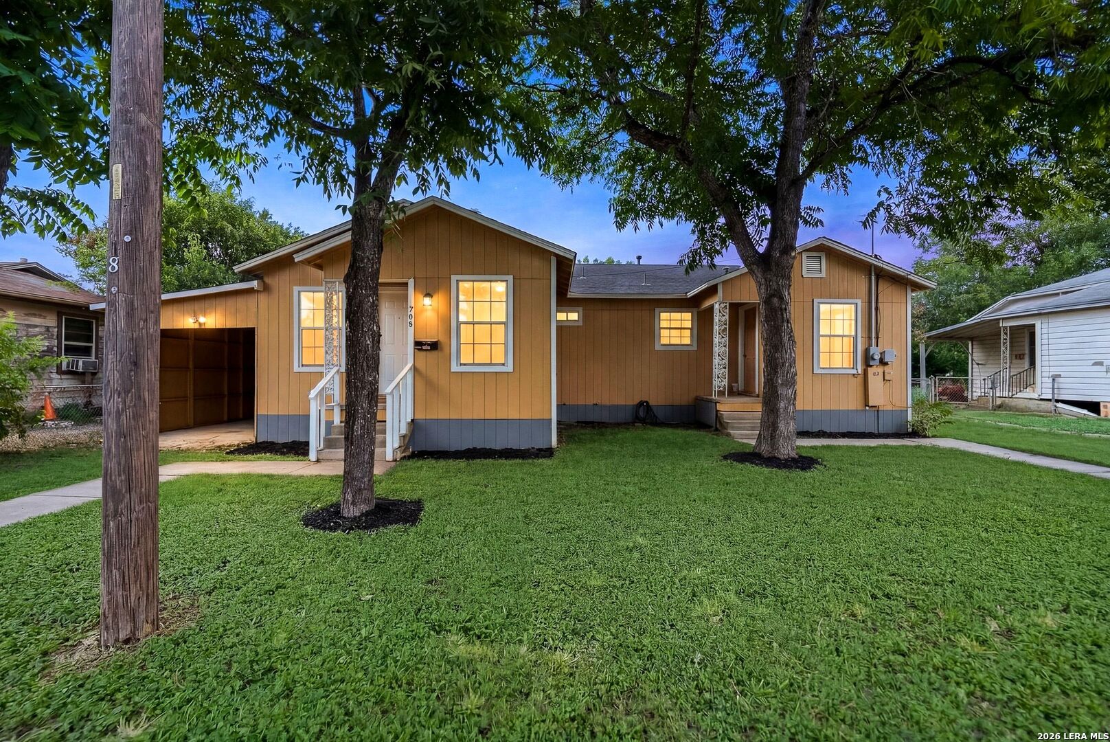 706 W Winnipeg Avenue San Antonio TX 78225