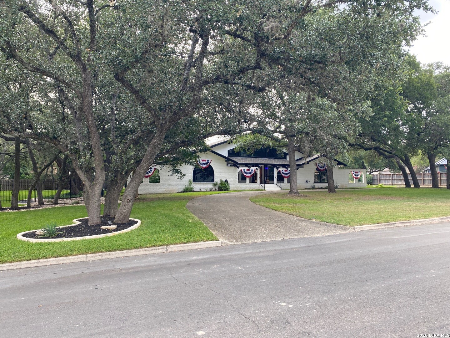 29616 No Le Hace Drive Fair Oaks Ranch TX 78015