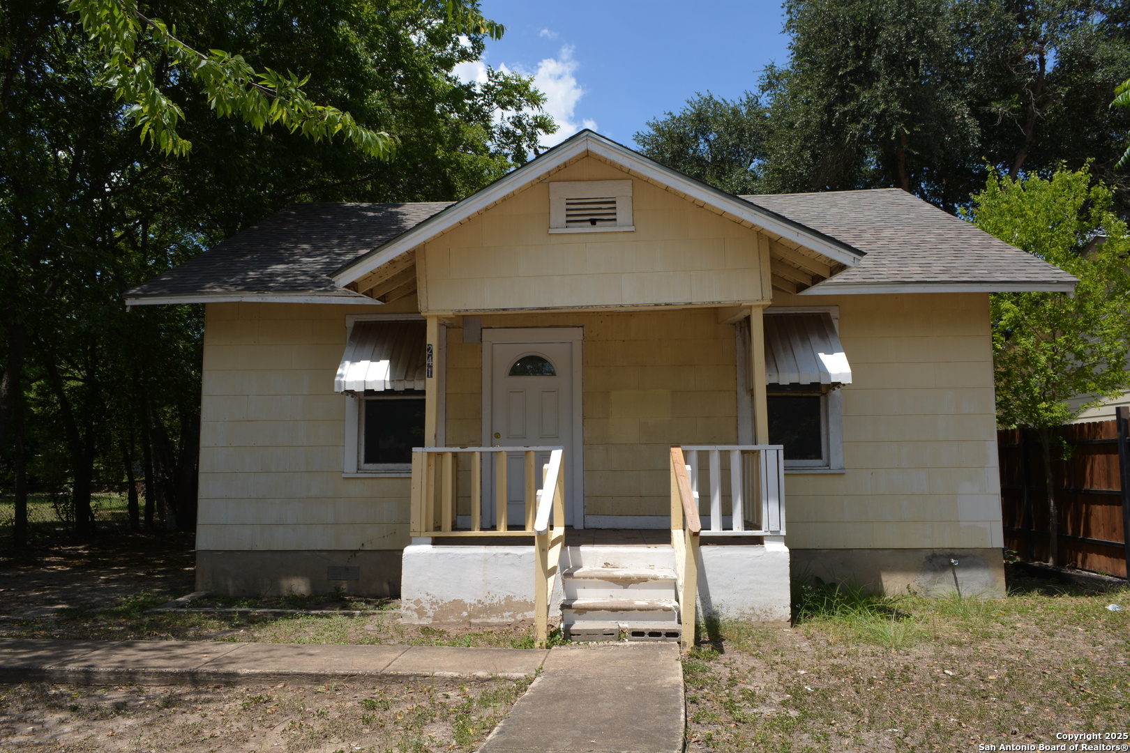 241 Peabody San Antonio TX 78211