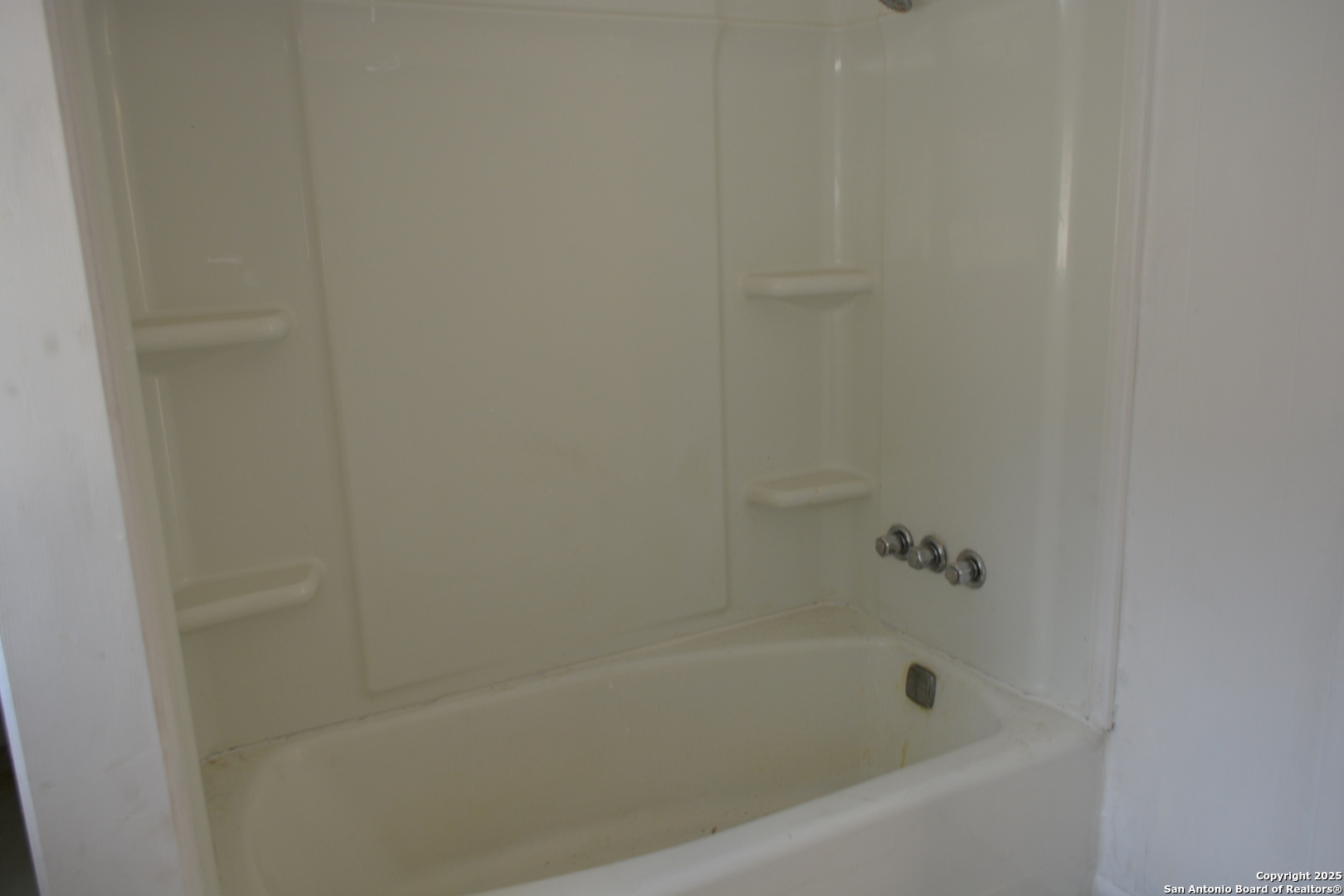 241 Peabody San Antonio TX 78211