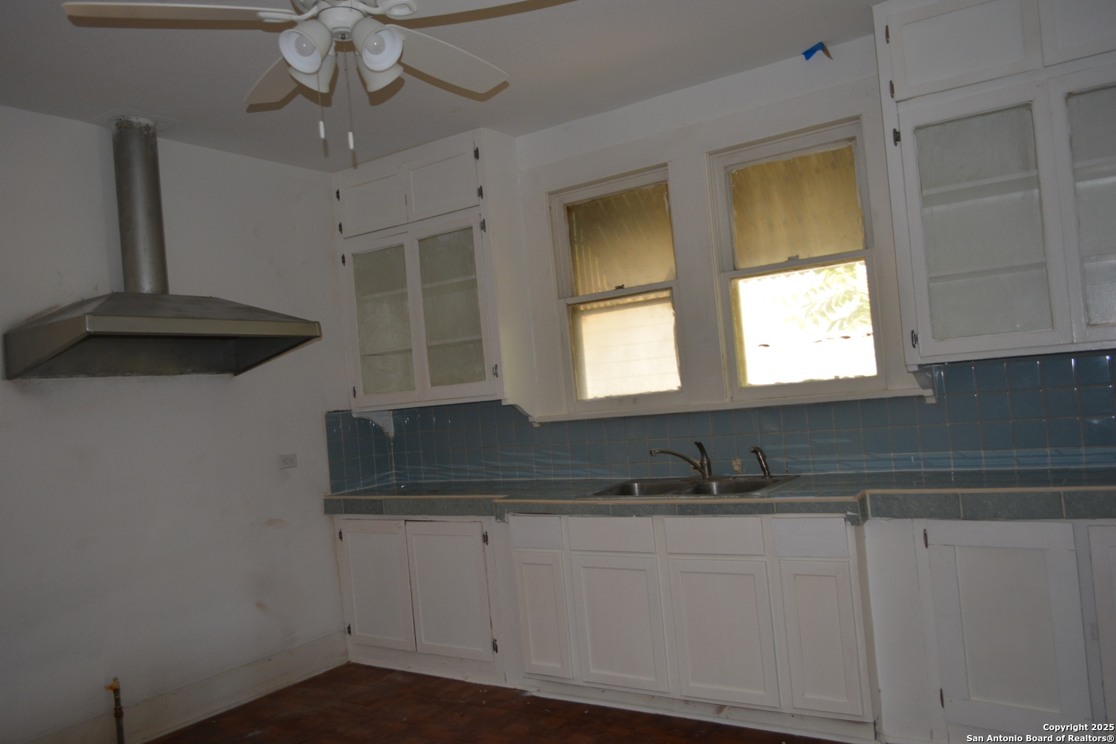 241 Peabody San Antonio TX 78211