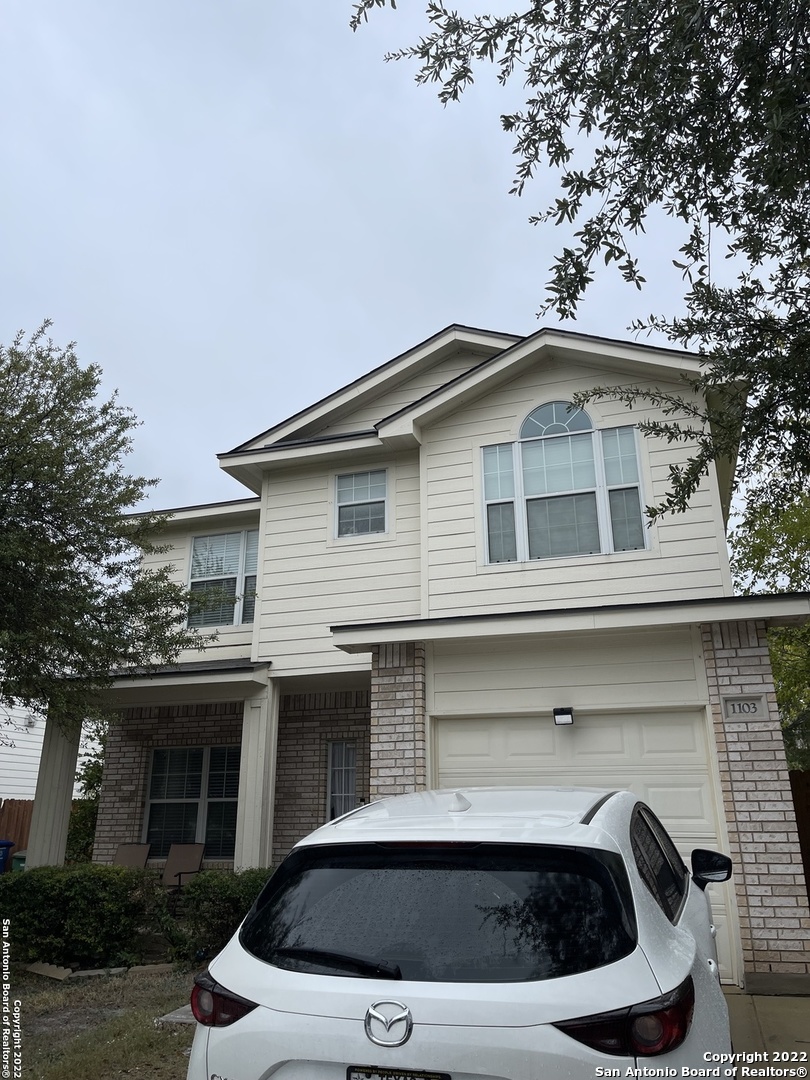 1103 Hidden Pond San Antonio TX 78227