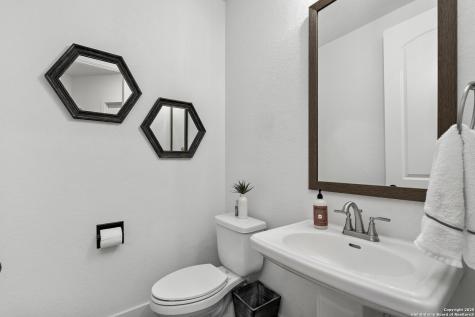 8511 Nichols Sky Boerne TX 78015