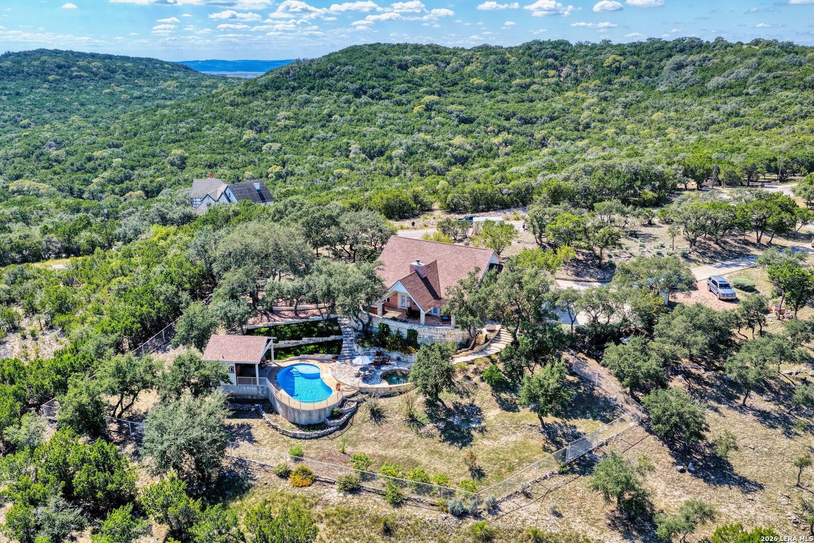 783 Lakeridge Loop Lakehills TX 78063