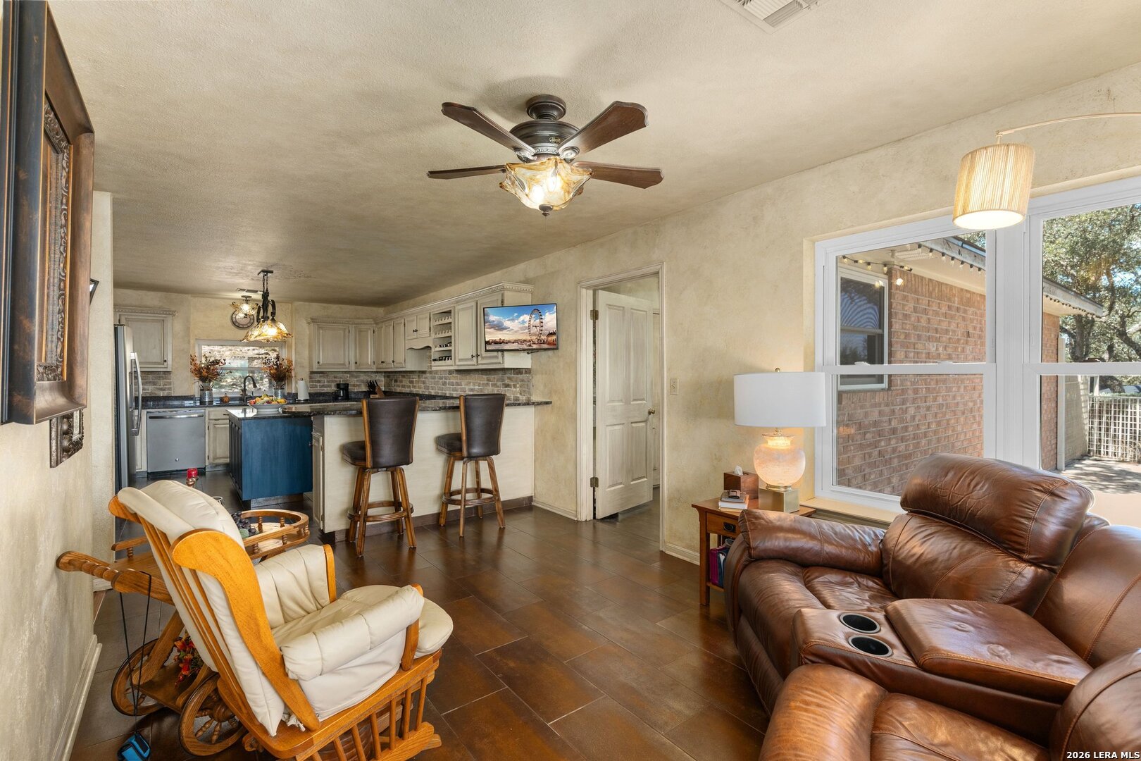 783 Lakeridge Loop Lakehills TX 78063