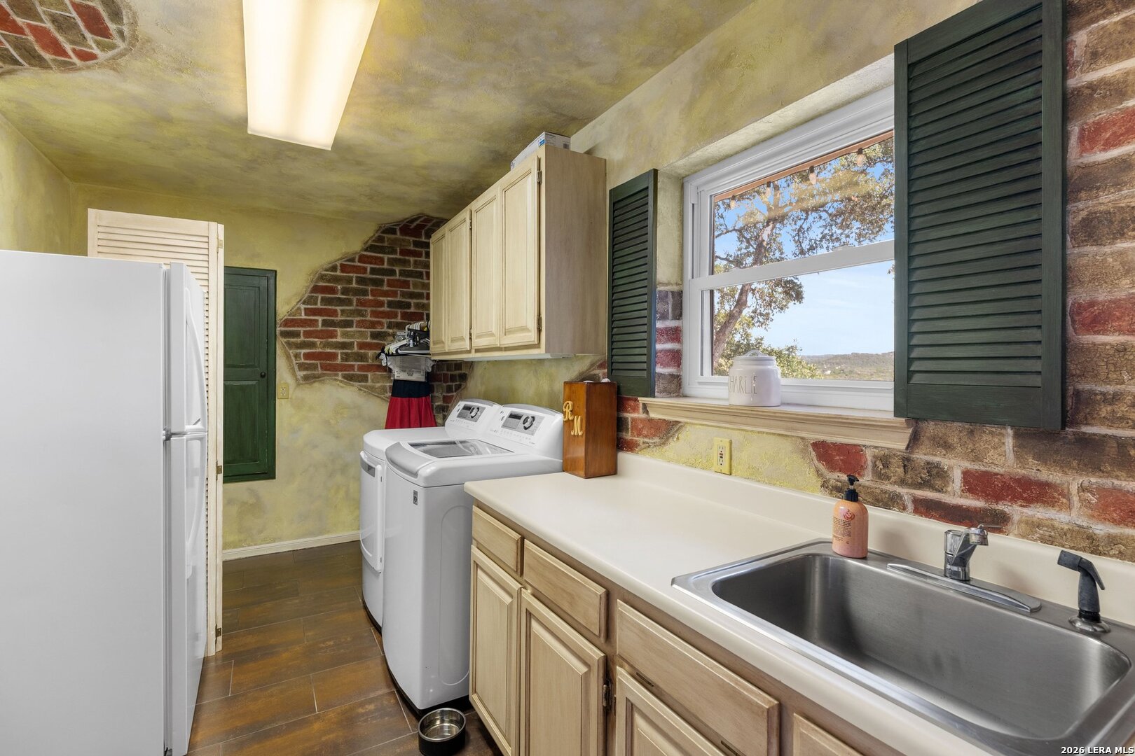 783 Lakeridge Loop Lakehills TX 78063