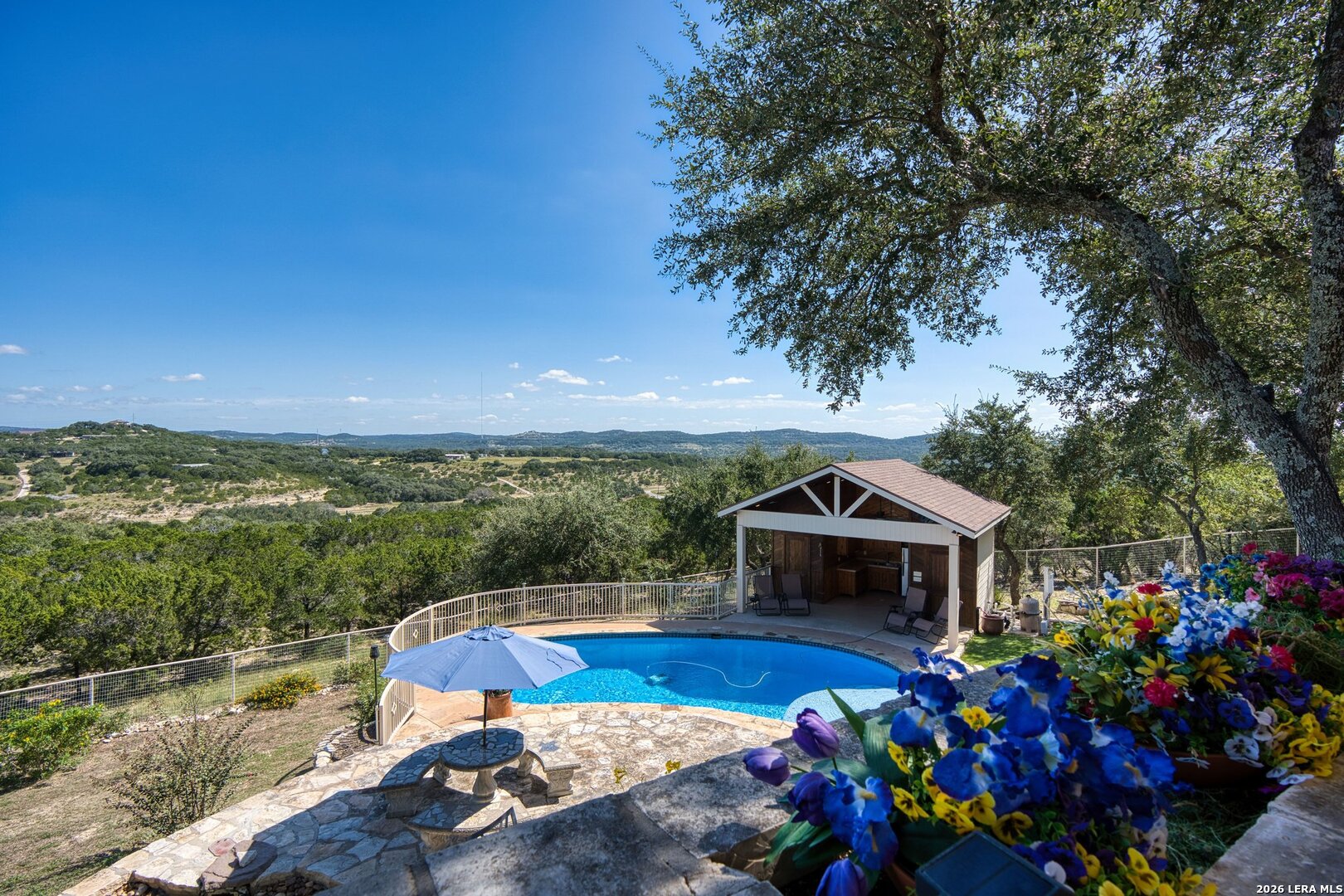 783 Lakeridge Loop Lakehills TX 78063