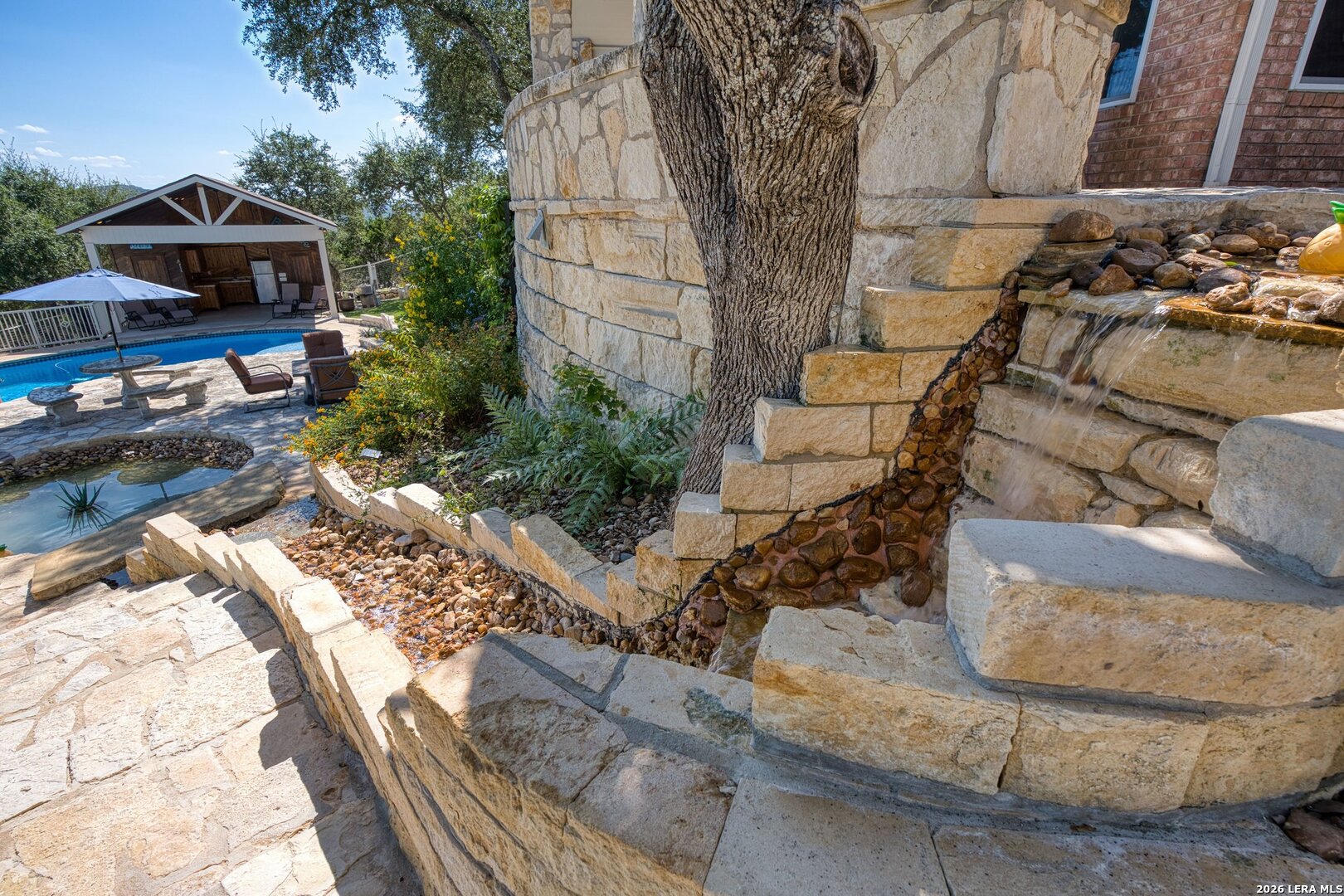 783 Lakeridge Loop Lakehills TX 78063