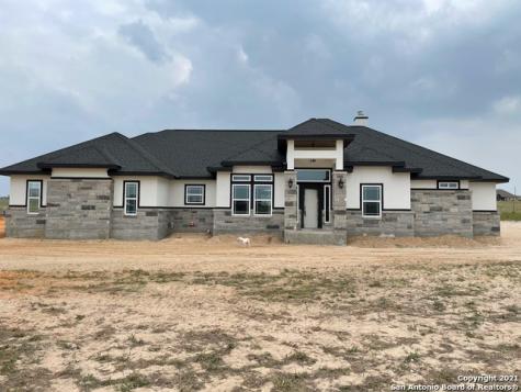 191 Triple R Drive La Vernia TX 78121