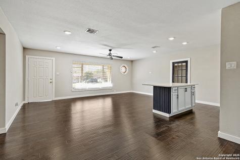 2613 W Summit Avenue San Antonio TX 78228