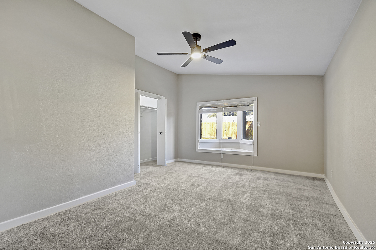 2613 W Summit Avenue San Antonio TX 78228
