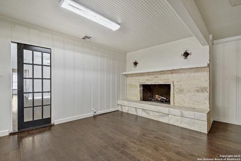 2613 W Summit Avenue San Antonio TX 78228