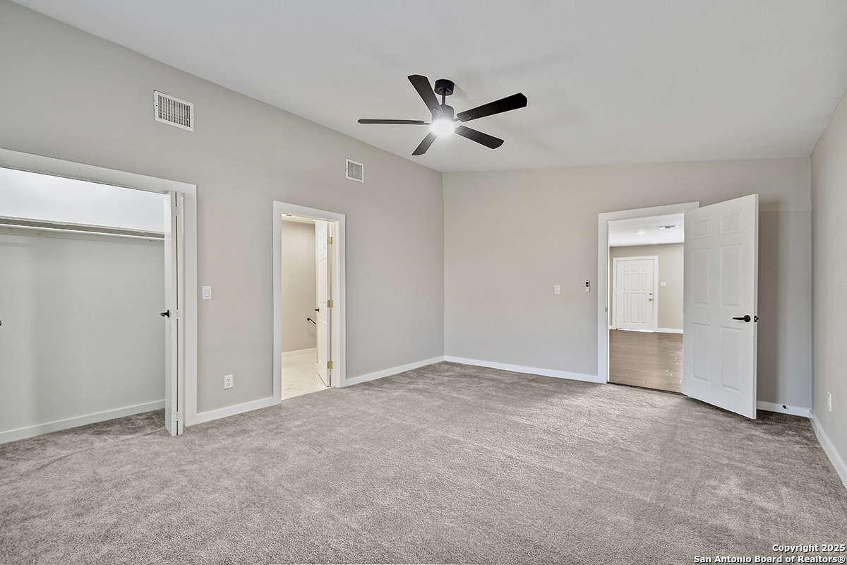 2613 W Summit Avenue San Antonio TX 78228