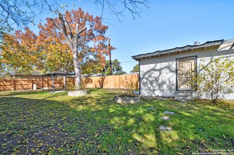 2613 W Summit Avenue San Antonio TX 78228