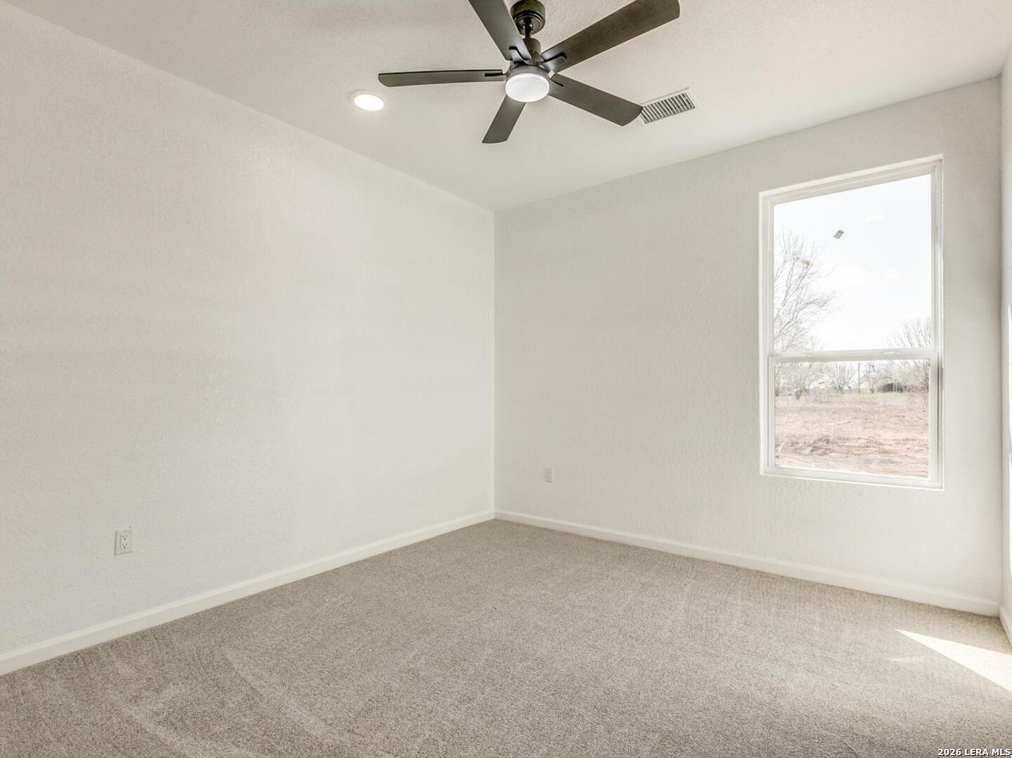 104 Flor Del Sol San Antonio TX 78264