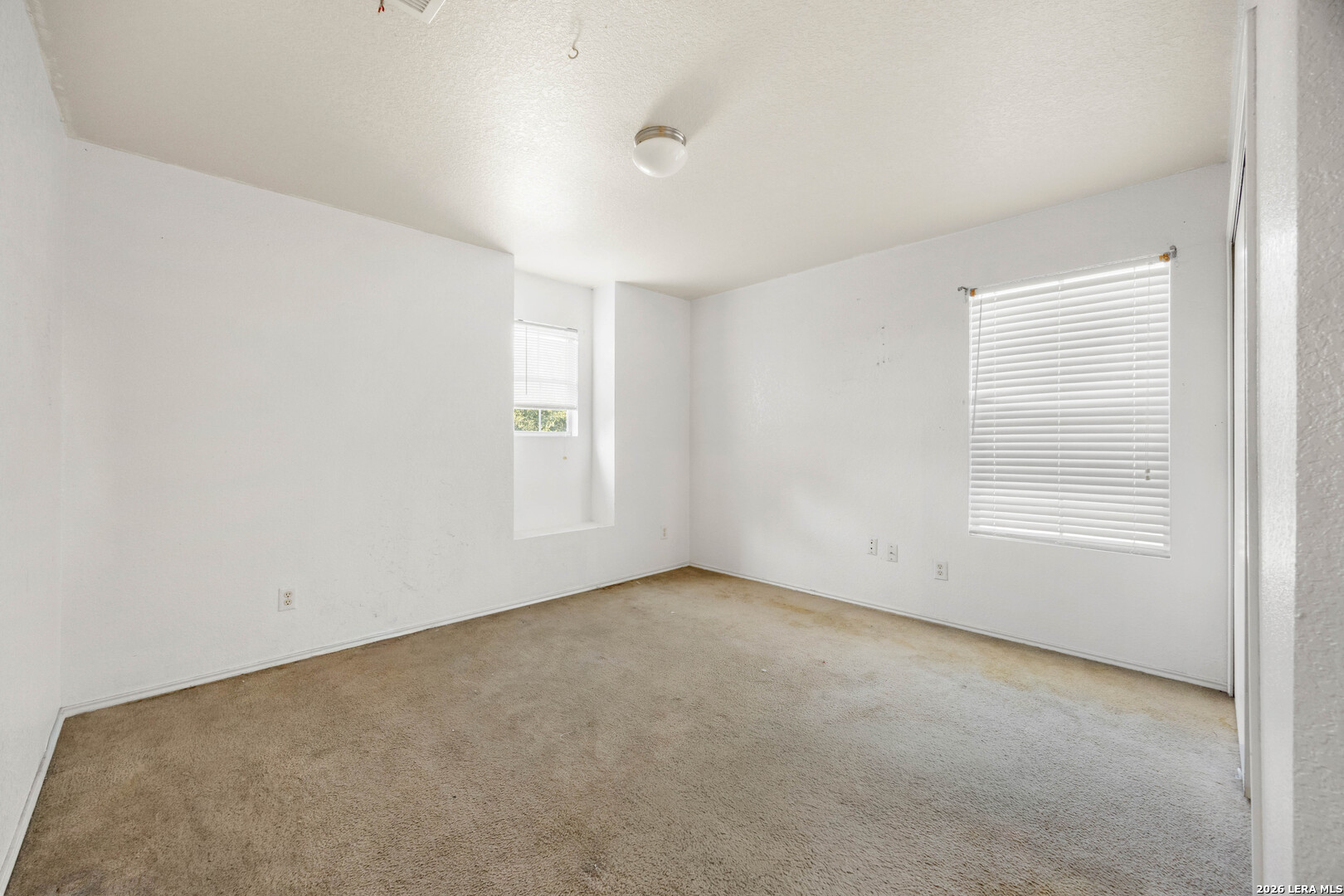 1342 Sunbend Falls San Antonio TX 78224