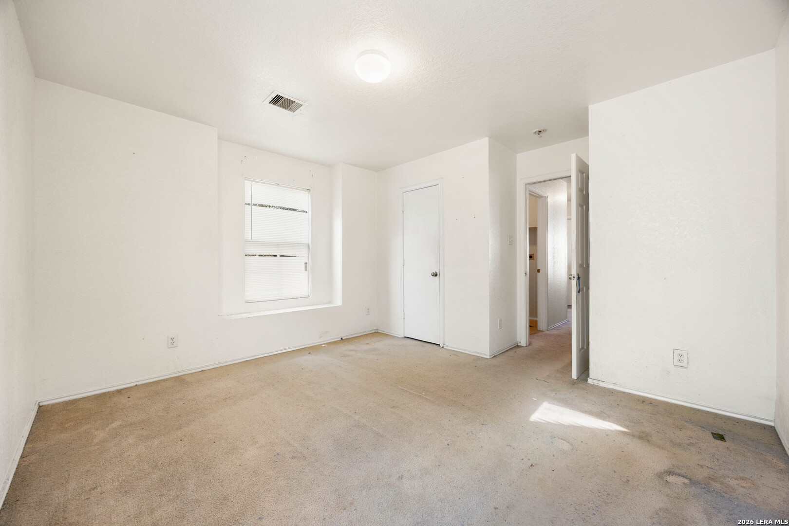 1342 Sunbend Falls San Antonio TX 78224