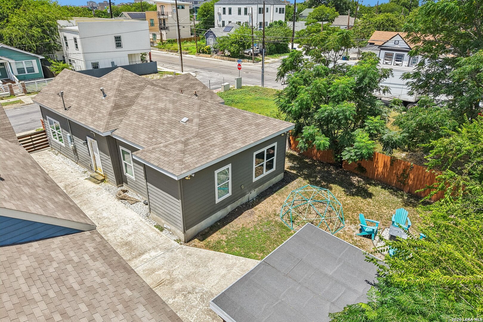 706 S Olive Street San Antonio TX 78203