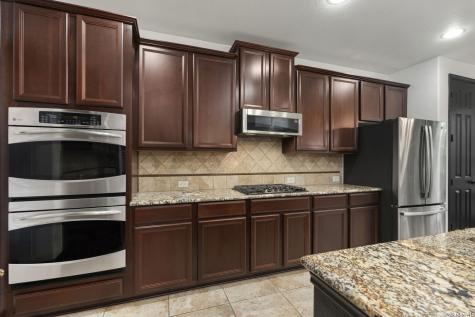 3426 Puesta De Sol San Antonio TX 78261