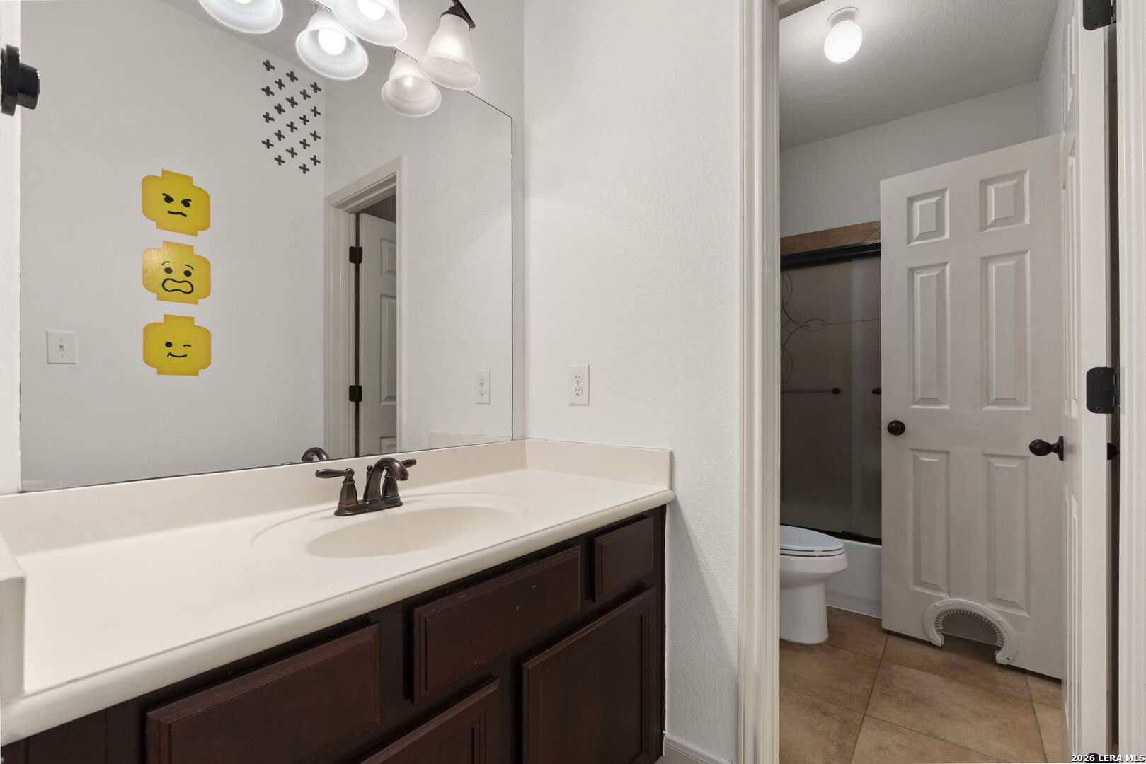 3426 Puesta De Sol San Antonio TX 78261