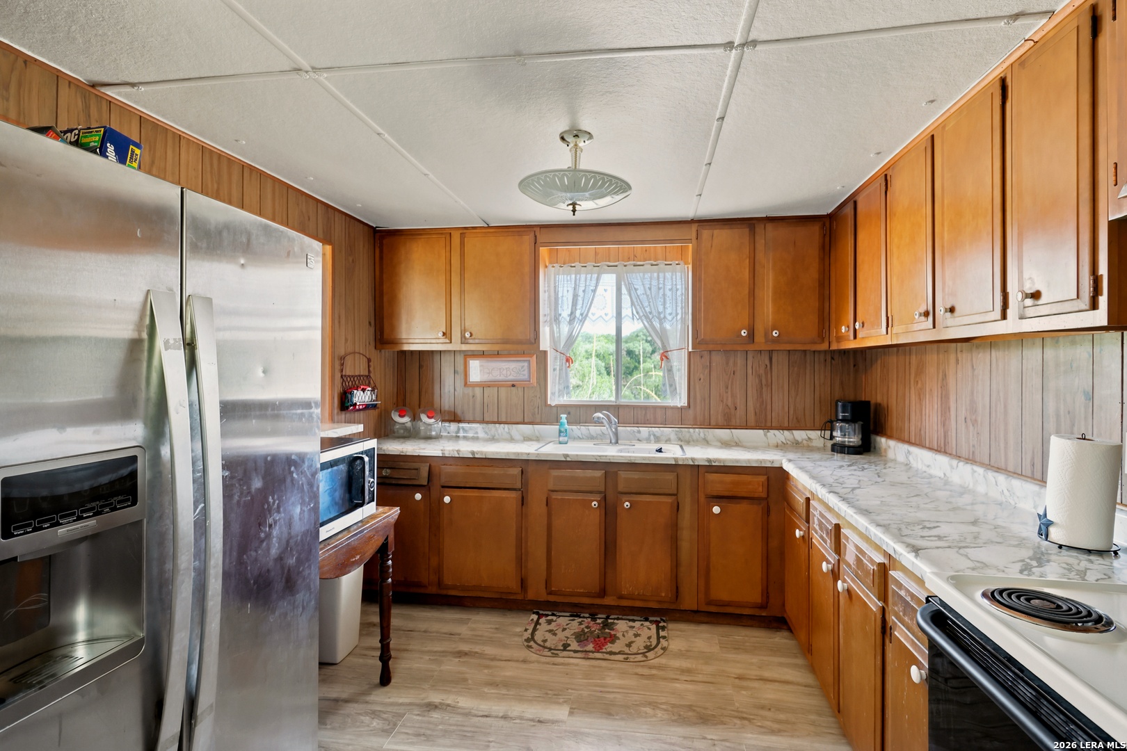735 Hondo Creek Road Tarpley TX 78883
