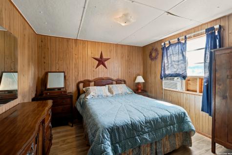 735 Hondo Creek Road Tarpley TX 78883