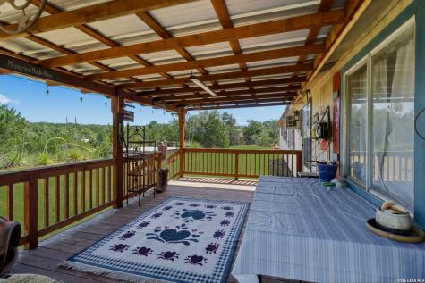 735 Hondo Creek Road Tarpley TX 78883