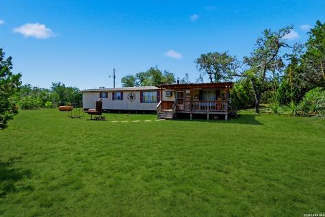735 Hondo Creek Road Tarpley TX 78883