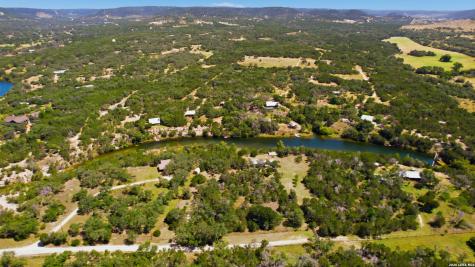735 Hondo Creek Road Tarpley TX 78883