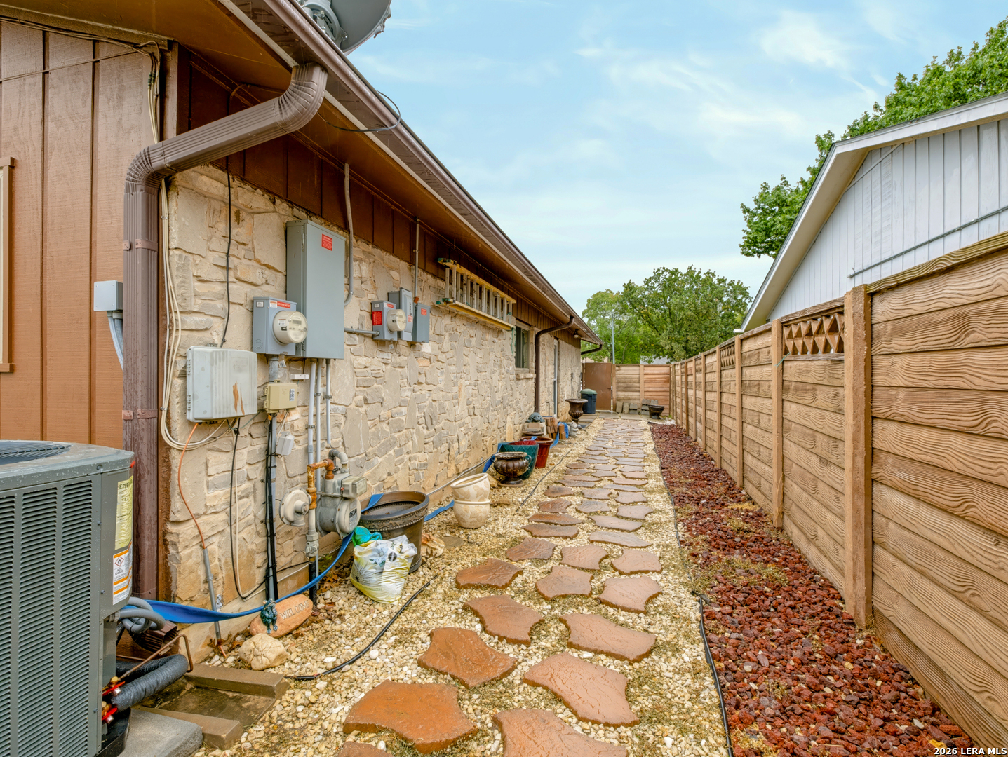 6135 Spring Time San Antonio TX 78249