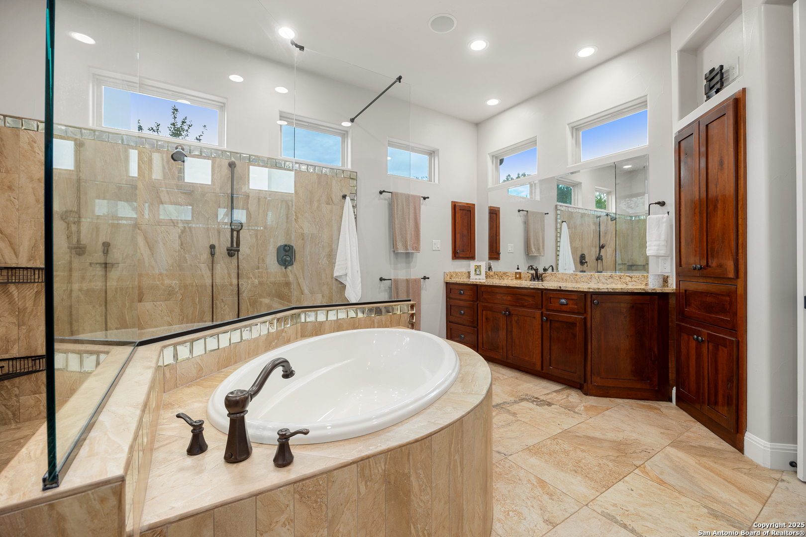 114 Hunters View Boerne TX 78006