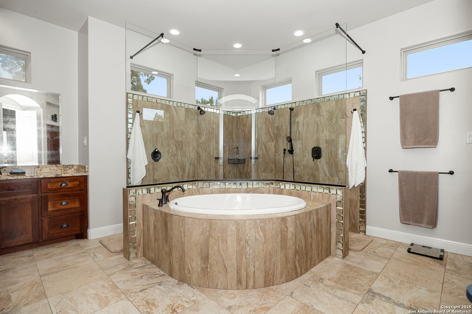 114 Hunters View Boerne TX 78006