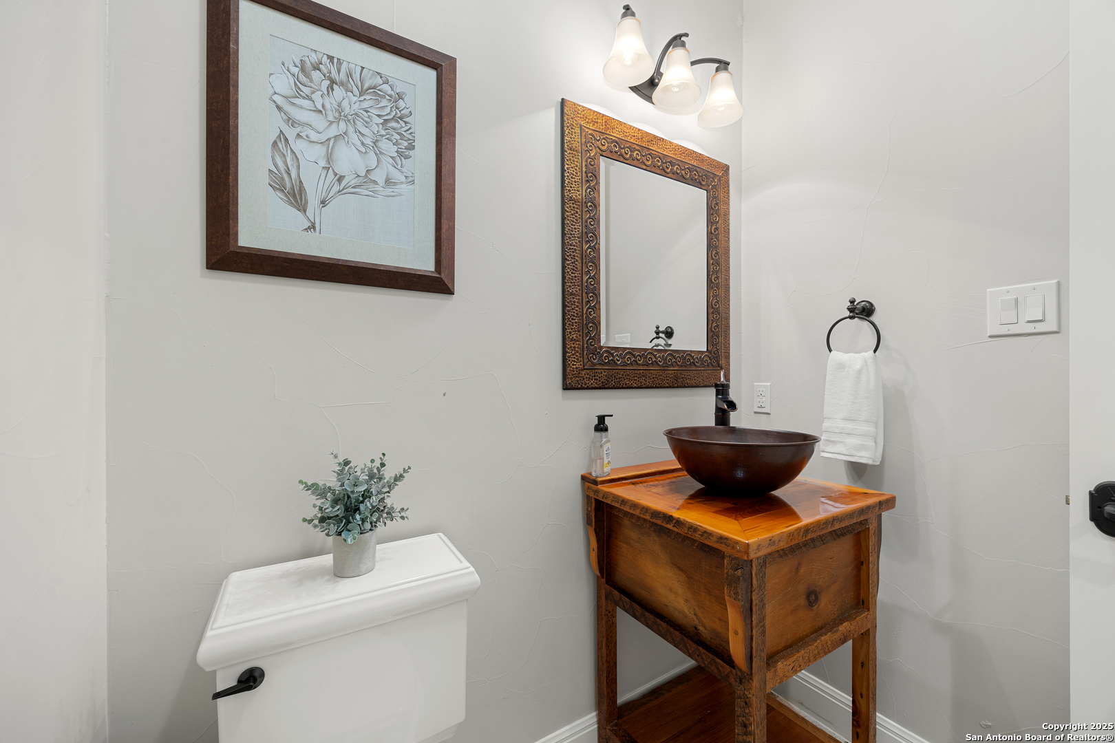 114 Hunters View Boerne TX 78006