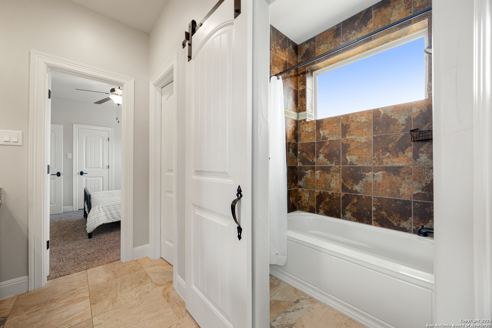 114 Hunters View Boerne TX 78006