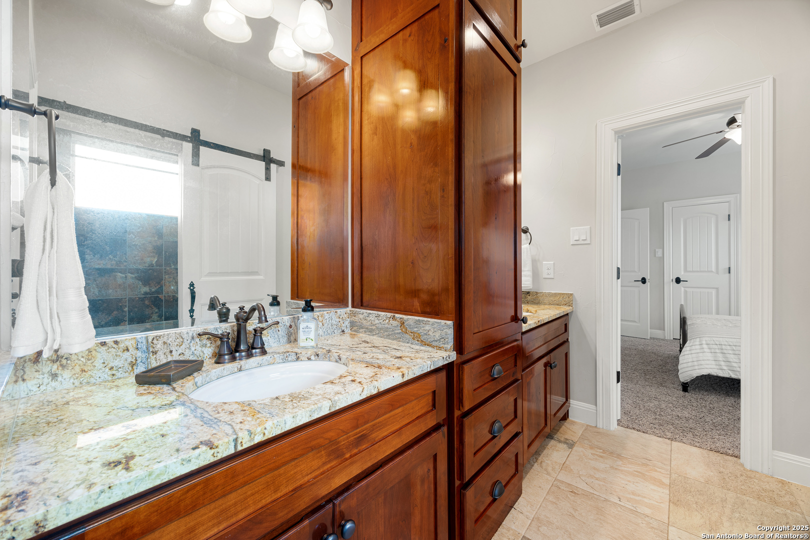 114 Hunters View Boerne TX 78006