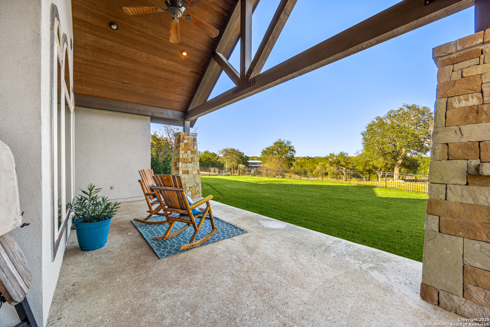 114 Hunters View Boerne TX 78006