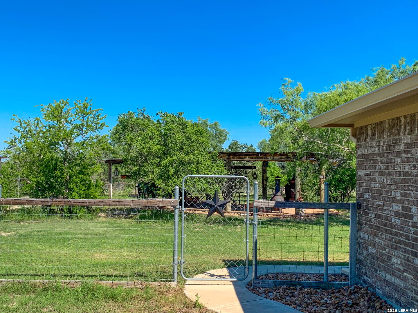 530 Pr D47 Charlotte TX 78011