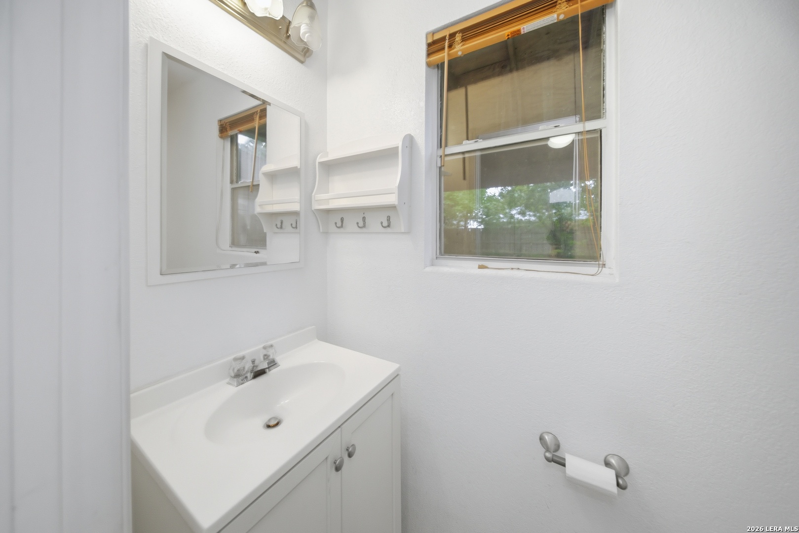 8226 Grand Bend San Antonio TX 78250