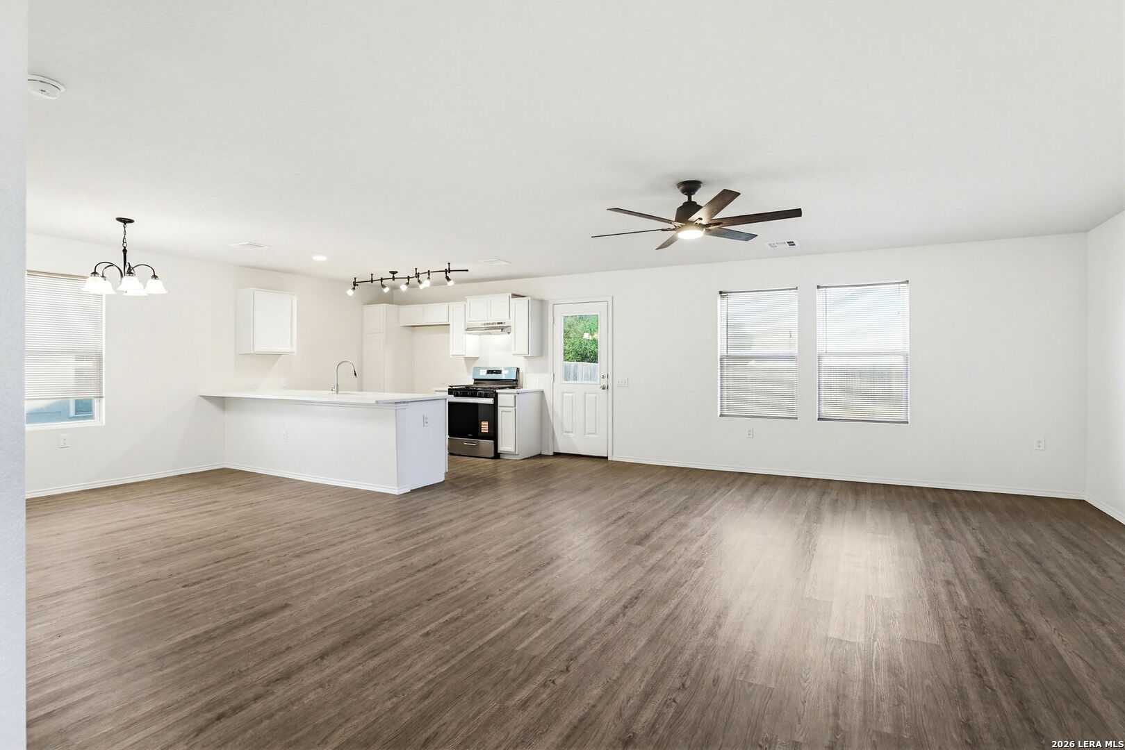 6531 Hazy Glen San Antonio TX 78218