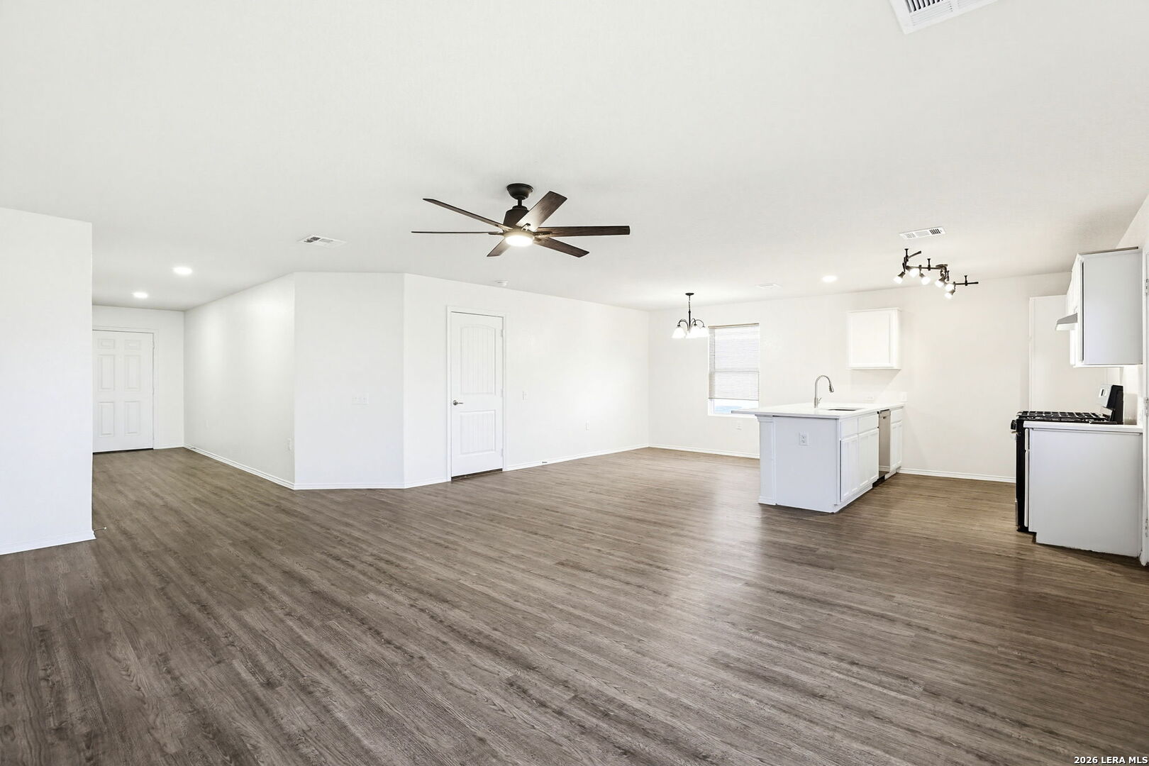 6531 Hazy Glen San Antonio TX 78218